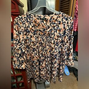 Dress Barn Roz & Ali Blouse